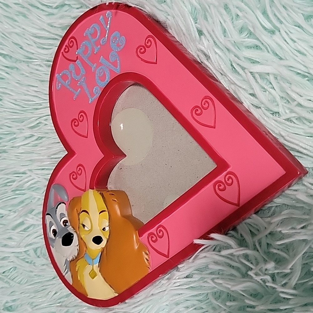 Disney picture frame , Lady and the Tramp